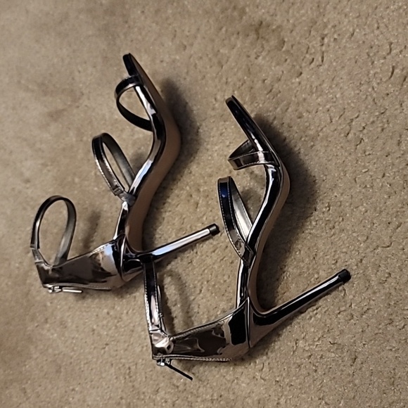 Steve Madden Chrome Heels - Picture 4 of 6